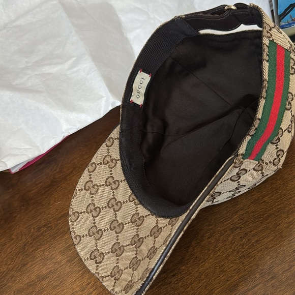 GUCCI :ORIGINAL GG CANVAS BASEBALL HAT WITH WEB - Picture 7 of 11